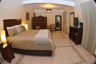 هتل Casa Rivas Culture And Spa