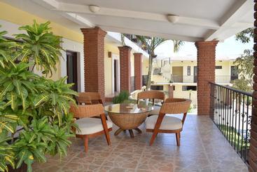 هتل Casa Rivas Culture And Spa