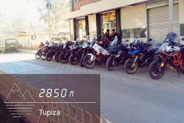 هتل El Grano De Oro