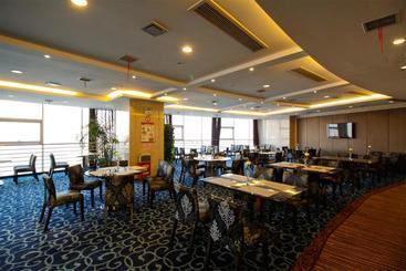 فندق Greentree Eastern Yancheng Binhai Oubaoliya City Square