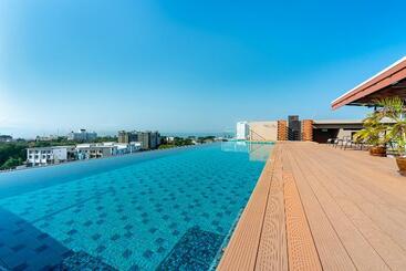 Lawinta Hotel Pattaya