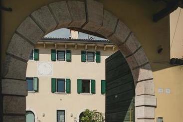 مبيت وإفطار A Casa Di Tom