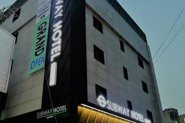 Hotel Subway