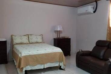 הוסטל B&d Lodgings