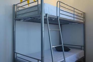 Faro Beach Life Hostel