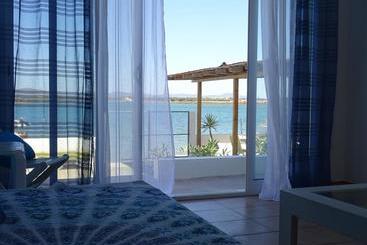 Faro Beach Life Hostel