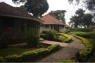 Отель Ack St.julians Centre