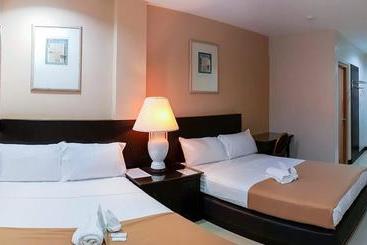 فندق Oakhill Inn