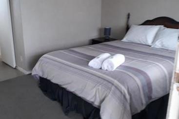 Railway Hotel/motel Hokitika