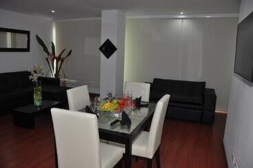 公寓式酒店 Apartasuite Business Center Bc