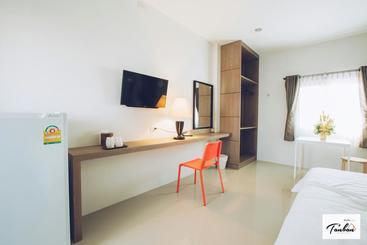 هاستل Tan Bann Mansion Surin