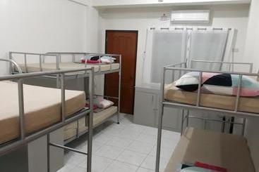 住宿加早餐  Jdl Residences Hostel