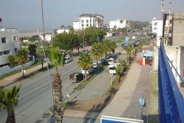 تختخواب و صبحانه Thalassa