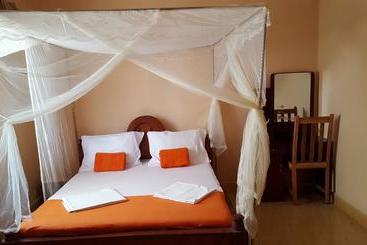 تختخواب و صبحانه Villa Mina Beachhouse