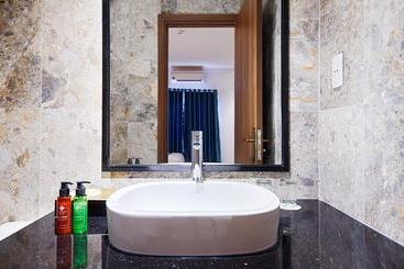 هتل Essenza  & Spa