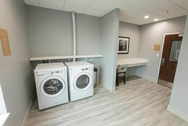 فندق Candlewood Suites Mcdonough, An Ihg