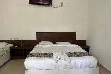 Отель Cherai Natural Beach Resort