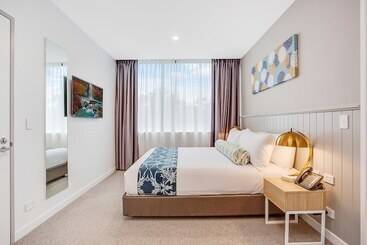 فندق Mantra At Sharks