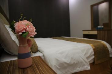 زيد للأجنحة الفندقية   Zaid Hotel Suites