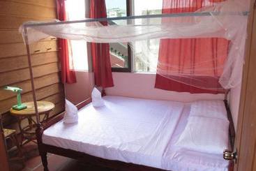 Ganesha Hostel