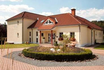 فندق Das Landhaus