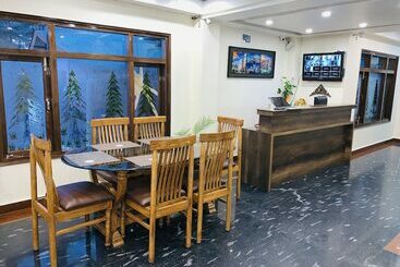 ホテル Dusk N Dawn