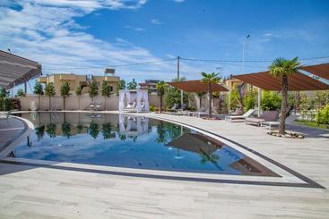 هتل Villa Pascucci