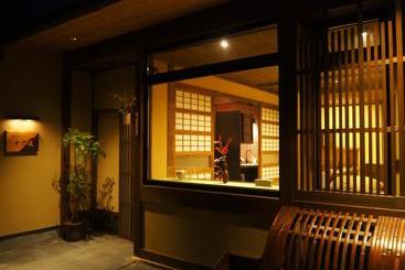 Izayoi  Private Kyomachiya Ryokan
