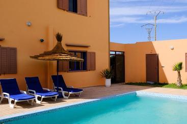 هاستل Dar Iziki