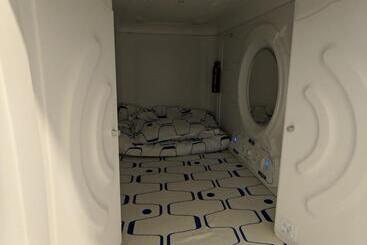 فندق صغير Space Cap