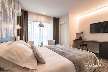 هتل De Vesten Comfort Lodge