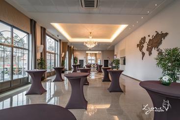 هتل De Vesten Comfort Lodge