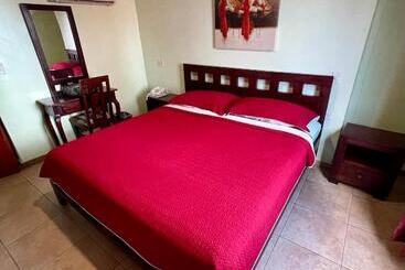 فندق Hospedaje Camino Real