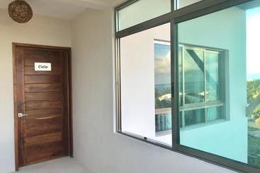 هتل Villas Valentina