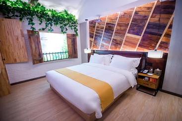 Huiyou Maison Hotel Changsha Walker Street Huangxing Plaza Metro Branch