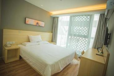 בית מלון כפרי Hi Inn Ningde Hougang Development Zone