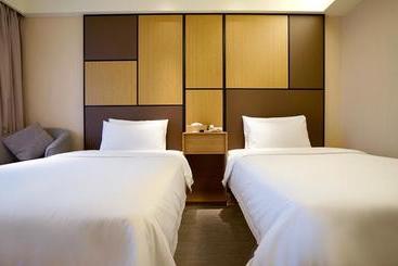 Ji Hotel Suzhou Sports Center