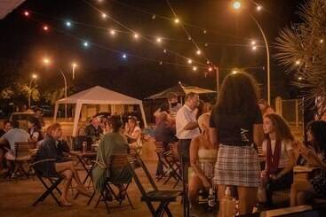 Joy Hostel & Suítes