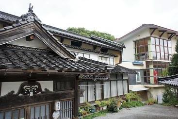 ريوكان Yonagoya