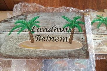تختخواب و صبحانه Landhuis Belnem Bonaire