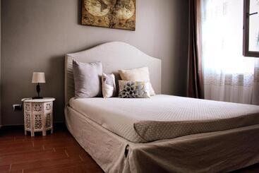 مبيت وإفطار Tenuta Serena   Maison De Charme