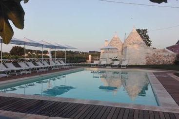 استراحتگاه Borgo D'itria