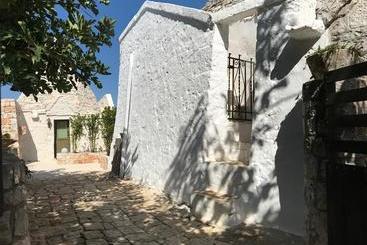 استراحتگاه Borgo D'itria