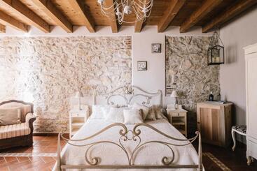 B&b   Relais De Charme La Caminella