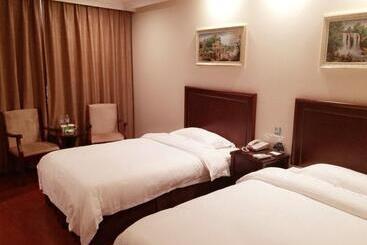 酒店 Greentree Inn Taizhou Xianju Passenger Center West Huancheng Road Express