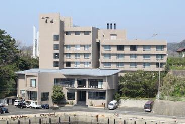 ریوکان View Hotel Iki