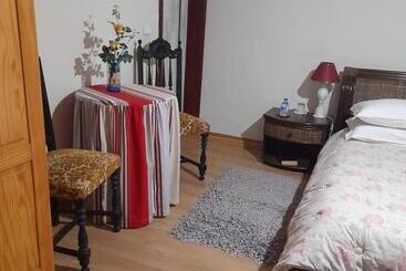 Bed and Breakfast Casa Das Freiras