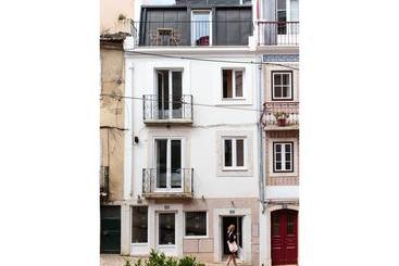 هتل Dear Lisbon - Living House