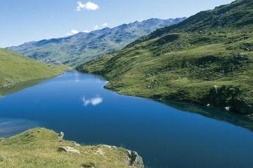 هتل Les Chalets De Rosael  Val Thorens