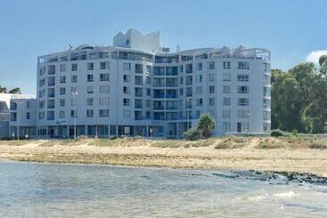 فندق Ocean Breeze